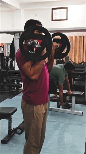 Chest and biceps day 💪🔥 #healthtips #letsgo #healthytips #dietingtips