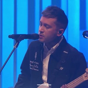56K views · 8.9K reactions | Twenty One Pilots — Tear In My Heart (MTV Unplugged) | Twenty One News | Facebook