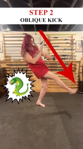 How To Do BRUCE LEE OBLIQUE KICK 🐉 #Shorts #Kempo #MartialArts