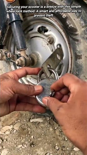 A simple and effective scooter anti-theft lock.
