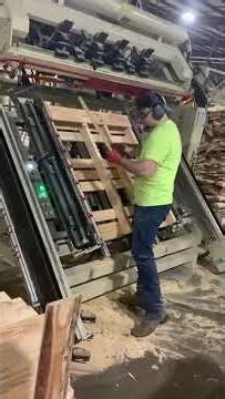 Wood pallet maker and stapler machine