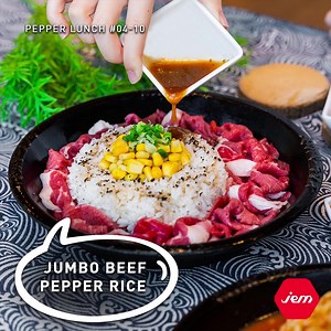 Come dig into Pepper Lunch Singapore's juicy thick beef drizzled with their signature in-house sauces. Enjoy the sizzling goodness with your work buddies during the lunch hour. 🥰 Spend min. $100 for Lendlease Plus Members to receive 10,000 Plus$! Find out more at lendleasemalls.com/JemGSS22. | Jem
