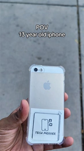 Still Amazes me DID YOU KNOW??? 😱😱 The first iPhone was launched in 2007 by Steve Jobs. Over 2 billion iPhones have been sold worldwide. The iPhone runs on iOS. The first iPhone did not have an App Store. iPhone popularized multi-touch screens. Apple designs its own chips like the Apple A17 Pro. Face ID unlocks iPhones using facial recognition. iPhone cameras are used even for professional filmmaking. The iPhone X introduced Face ID and removed the home button. The Apple iPhone changed the sma