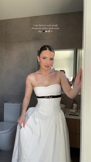 Elegant Poofy Dresses for Stylish Fashion Lovers