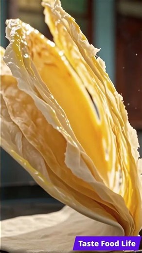 Kuala Terengganu Roti Canai #RotiCanai #Malaysia #StreetFood #Macro