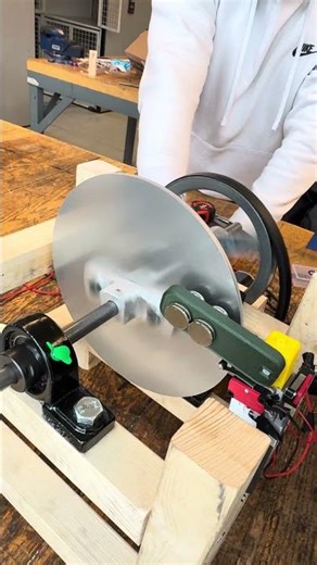 Adjustable Frictionless Braking System (Eddy Currents)