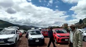 42K views · 922 reactions | FERIA DE CARROS #CUSCO  Este es el panorama de la Feria de Carros Usados que se desarrolla todos los #sábados en la ciudad imperial del Cusco. | CarroQhatu | Facebook
