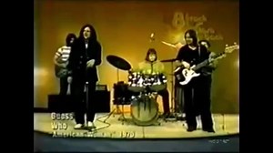 164K views · 10K reactions | The Guess Who  American Woman (1970) Mujer Americana | I Love You 60' 70' & 80" | Facebook