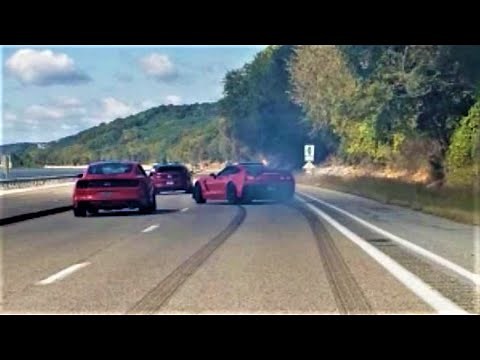 Corvette Z06 crashes into Shelby Mustang