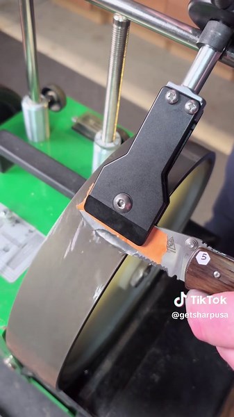 Sharpening a Customer's Lone Wolf Knives Pocket Knife
