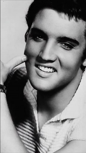 Elvis Unchained! #elvispresley #UnchainedMelody #TheKing #Elvis