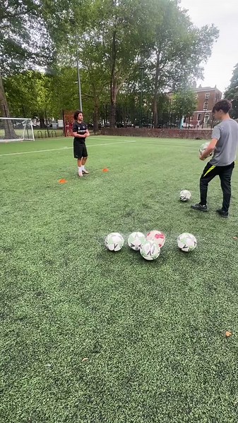 REPS with @El chapo 🪄| #fyp #preseason #footballtiktok #soccertiktok #viral