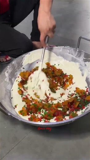 Chocolate Mithai Kon Khayega? 🍫🤤 | Indian Mithai Vlog |#foodie #delhistreetfood #amirvlogreal ✨