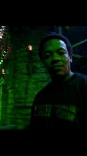 Dr. Dre & Eminem Live Performance in Santa Monica 2001