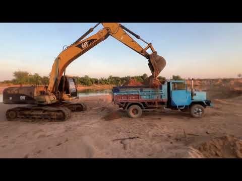 Excavator(320C) & Dump Truck Sand Loading Process | Heavy Construction Machin