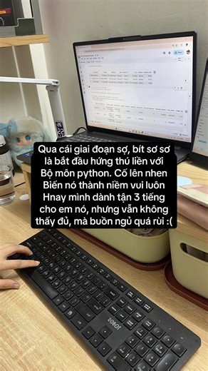 Mình sợ rắn ngoài đời thật vs trên máy tính lun mọi người ơi, giờ thì đỡ mụt chút rồi #python #beginner