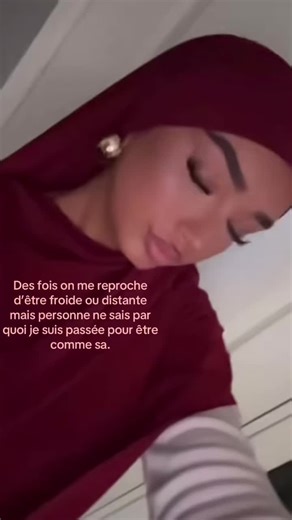 Comprendre les raisons de ma distance émotionnelle