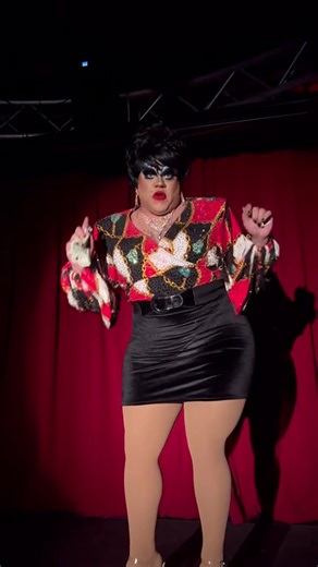 “Sandwich Artist” Throwback to Meatball at Showgirls! #deltawork #dragrace #dragqueen #onthisday