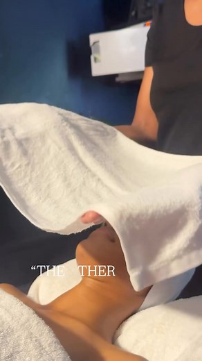 BRB, in therapy! (…the kind that comes with fresh hair, glowing skin, and happy feet.) Facial ✔ Hair wash ✔ Pedicure ✔ Because Saturdays are made for self-care 💖 📱 Call/WhatsApp: 6797770958 📍 Lot 15, Maui Bay Estate, Coral Coast #thepinkspafiji #hairwash #facialtreatment #pedicuretime #weekendpampering #selfcaretime #pamperyourself #mauibayspa #mauibay #coralcoast #fiji | The Pink Spa