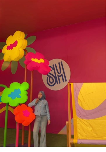 Experience a modern, elevated mall with the tallest scenic LED elevator in Mindanao, the relaxing Sky Plaza, an indoor garden with an aviary-themed lounge, and five digital cinemas including premium Director’s Club theaters at your most loved @SM City Zamboanga. GALA TO THE MAX and enjoy ALL OUT FUN—only here! 💙 #SMCityZamboanga #GalaToTheMax #ZamboangaCity