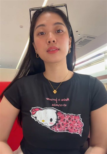 Hello Kitty Body Hugging Shirt: A Perfect Fit!