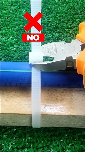 A trick to easily remove plastic ties without damaging them? #DoItYourself #Shorts #diy #tips