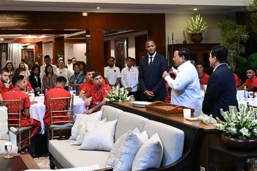 Intip Harga Jam Rolex Hadiah dari Prabowo untuk Pemain Timnas