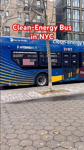 NYC’s Eco-Friendly Hybrid Bus Near Central Park 🌱🚍