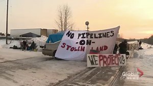 Aerial footage from the Global 1 News helicopter shows a group of protesters creating a blockade along a rail line in west Edmonton Wednesday morning, as Wet’suwet’en solidarity blockades continue in communities across Canada. READ MORE: https://globalnews.ca/news/6568202/wetsuweten-rail-blockade-edmonton-acheson-industrial-area/ | Global Edmonton