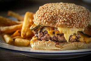 The 101 Best Burgers In America - Daily Meal