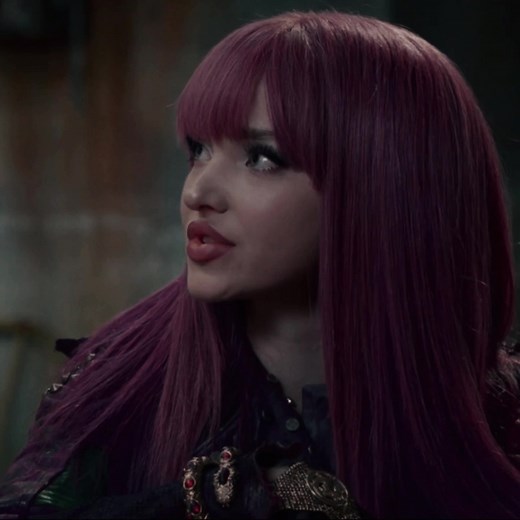 Ursula vs Mal: Descendants Octopus Battle Explained