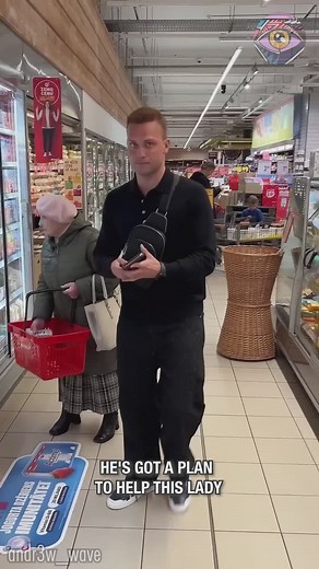 Angel in disguise helps woman in need | 5-Minute MAGIC