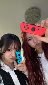 Day | 講唔切88 就過左1個鐘了🥹💖 下次再玩～ 8點睇mv！✨✨✨✨ @candyw1219 live接力🫱🏿‍🫲🏼 多謝大家陪我地2個打機白癡玩😂 | Instagram