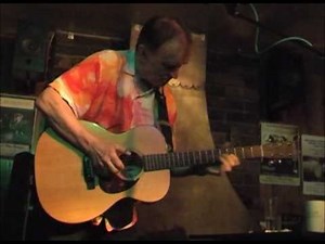 Martin Carthy play the theme from The Third Man