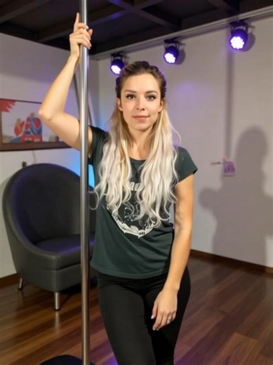 Shurjoka gibt alles um wieder mehr follower zu bekommen #shurjoka #kuchentv #montanablack #deutschland #foryoupage