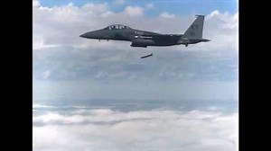 Raytheon Drop Tests Small Diameter Bomb II