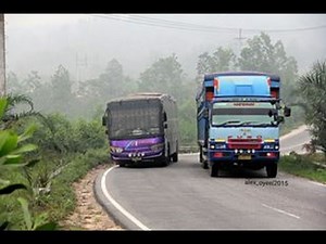 Aksi bus sumatra lintas timur