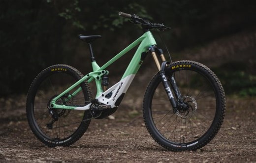 The Orbea Wild M-Team crushes the toughest tracks, but the battery is a pig to remove - MBR