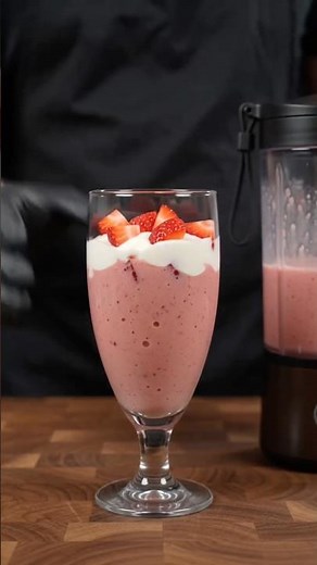 The Perfect Strawberry Banana Protein Smoothie | ASMR