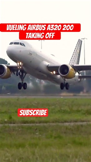 Vueling Airbus A320-200 Powerful Takeoff! ✈️🔥 (Epic Runway Departure) #aviation #airplane
