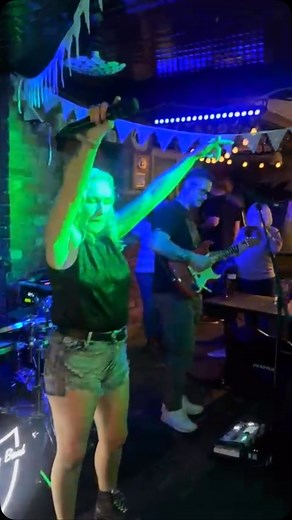 Brilliant first night back gigging after 5 weeks off! Brilliant to see Chris and Donna who took some videos and pic for us. We played their wedding some years ago and it’s great to see them still coming to shows and keeping up with our tours on socials. Shout out to Paul and his staff at the Sun Inn. Smashing music venue offering a wide variety of entertainment! #keepingmusiclive #rapturepartyband #weddingband #eventband | Rapture