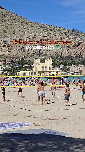 Mondello Beach: A Unique Spectacle in Palermo | October 12, 2024