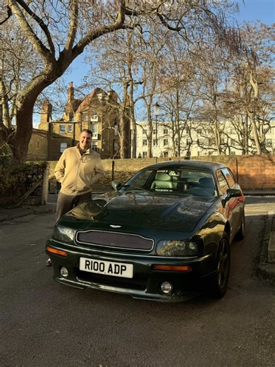 The things you see on a Sunday stroll in London. This is an automotive unicorn 🦄 #astonmartin #v8sportsmanshootingbrake #shootingbrake #london
