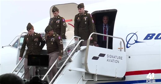 Freedom Plane arrives in Kansas City in 1st stop for historic documents