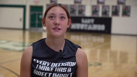 King advances to playoffs back-to-back seasons, German exchange student defends the court