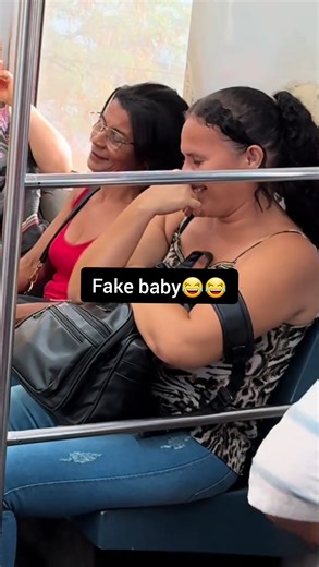 Bonjour tout le monde ! 🌟 Vous pouvez me soutenir en m’envoyant des Étoiles - elles m’aident à gagner de l’argent, ce qui me permet de créer du contenu que vous appréciez. #broma #funnyvideos #prank #funny #Videofunny Chaque fois que vous voyez l’icône Étoiles, vous pouvez m’envoyer des Étoiles ! #StarsEverywhere | comediante