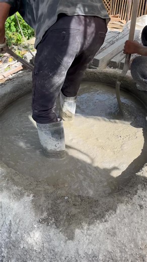 50K views · 308 reactions | Dapat lugaw na lugaw ang mixing sa ating pagawa ng fence concrete post at dragon fruit post #fblifestyle #portland #LocalNews #localbusiness #localcommunity #dragonfruitpost #fenceconcretepostmolder #fenceconcretepost #CagayandeOroCity #jemhardwarecocolumberandconcreteproducts | Jem Hardware Coco Lumber & Concrete Products | Facebook