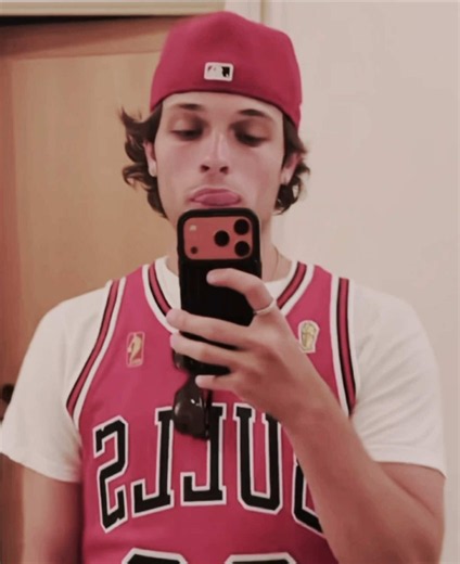Bang bang bang #CHRISSTURNIOLO #chrissturnioloedits #chrissturniolo #sturniolotriplets #chris @Christopher Sturniolo