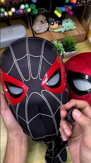 Spider-Man Mask with MOVING Eyes! 🤯 #SpiderMan #Cosplay #Marvel