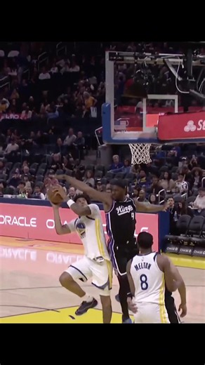 Yaxel was moving different tonight, bro playing like he been in dat league for a while, but he gonna help Steph curry and his teammates to go far in this season 😭#yaxellendeborg #basketball #NBA #goldenstatewarriors #nbapreseason
